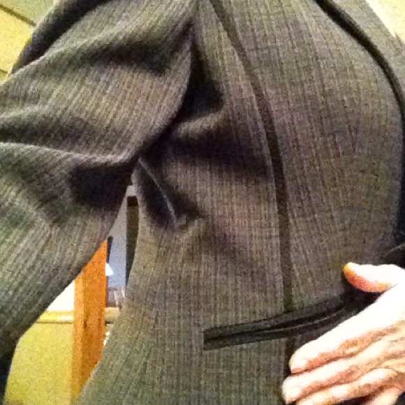 Adorable jacket - Picture 3 of 5